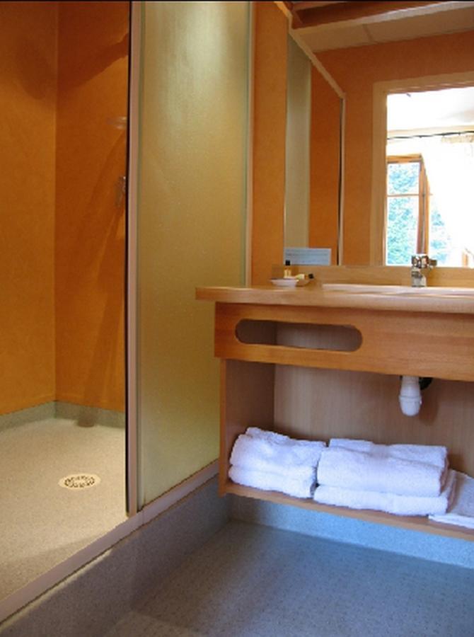Hotel La Clairiere Chambon-sur-Dolore ห้อง รูปภาพ